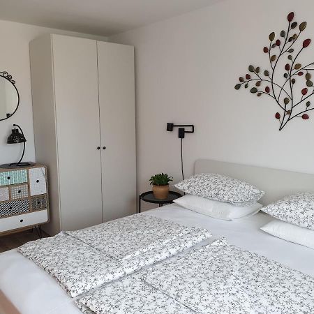 Apartment Maeistro By Privileggio Residence Ρόβινι Εξωτερικό φωτογραφία