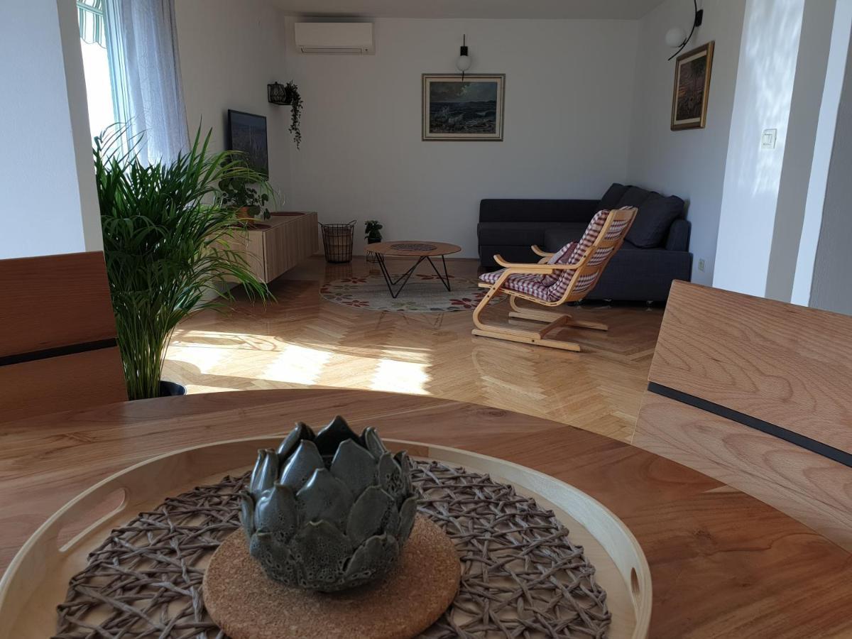 Apartment Maeistro By Privileggio Residence Ρόβινι Εξωτερικό φωτογραφία