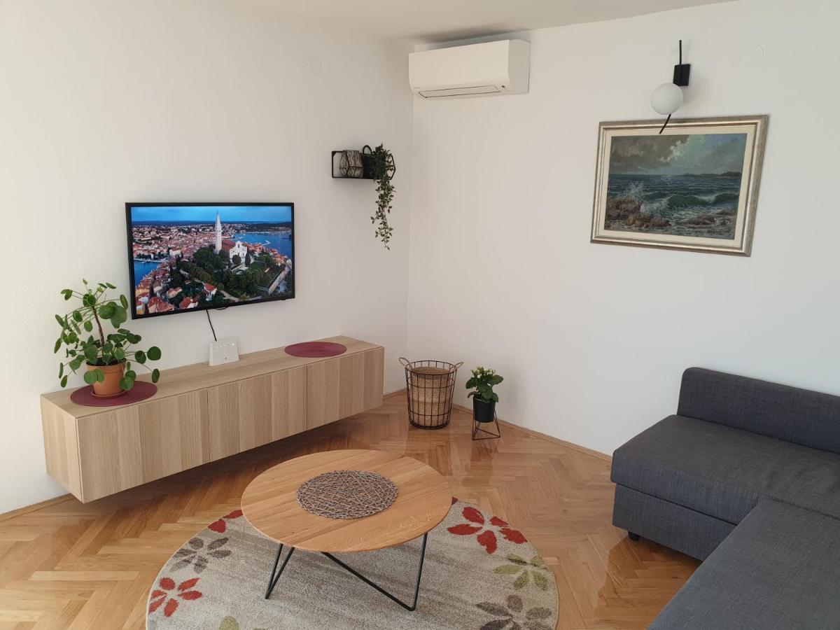 Apartment Maeistro By Privileggio Residence Ρόβινι Εξωτερικό φωτογραφία